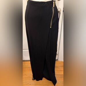 Elegant Donna Karan Black Slit Skirt and Pants